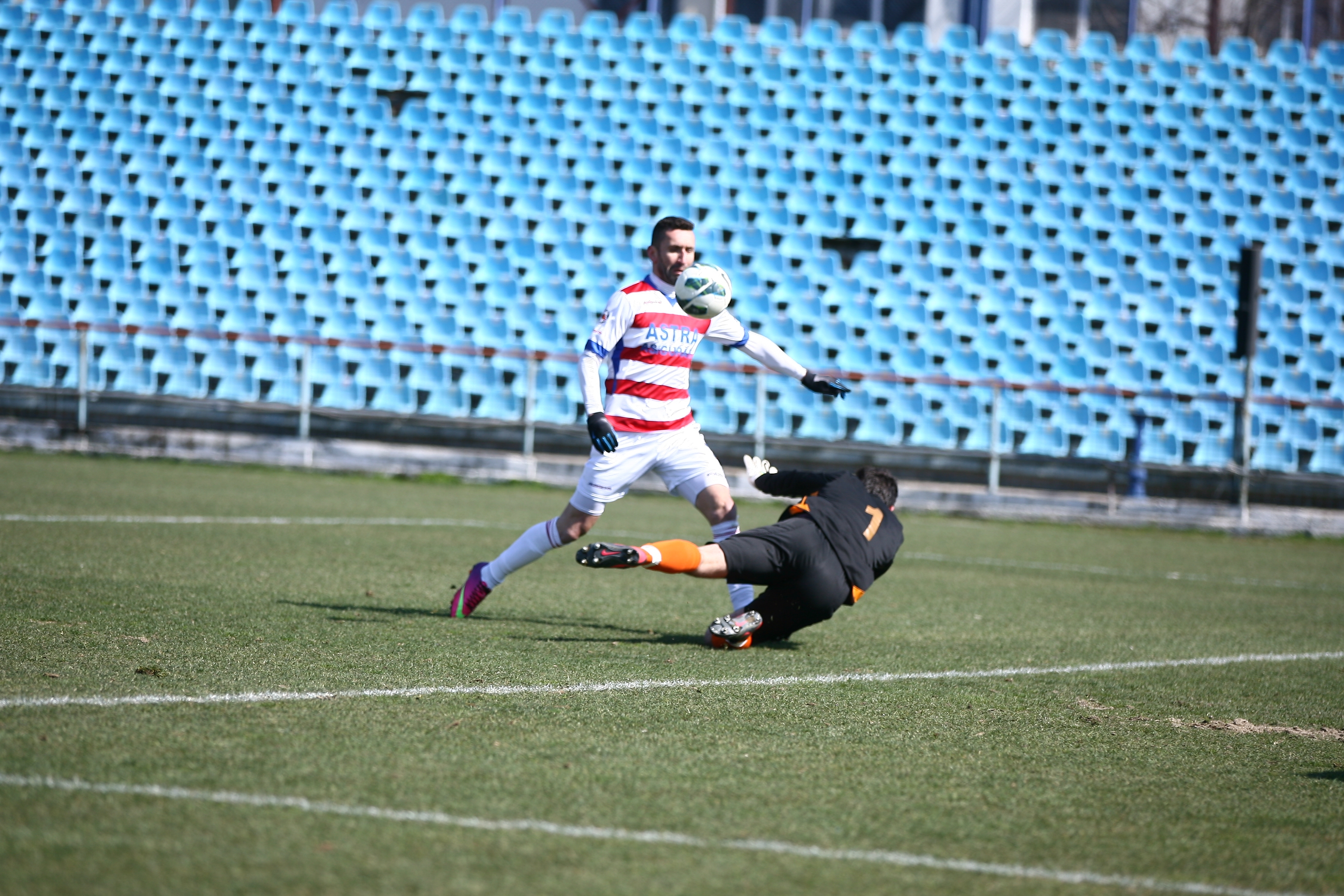 Oţelul a dat o căruţă de goluri în amicalul cu CSM Moineşti