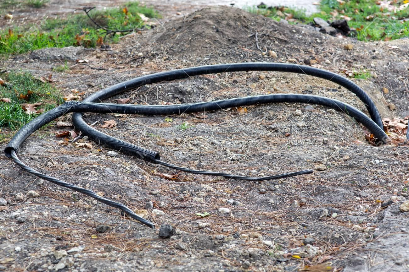 Cablurile Electrica, tăiate de două ori în aceeaşi zi