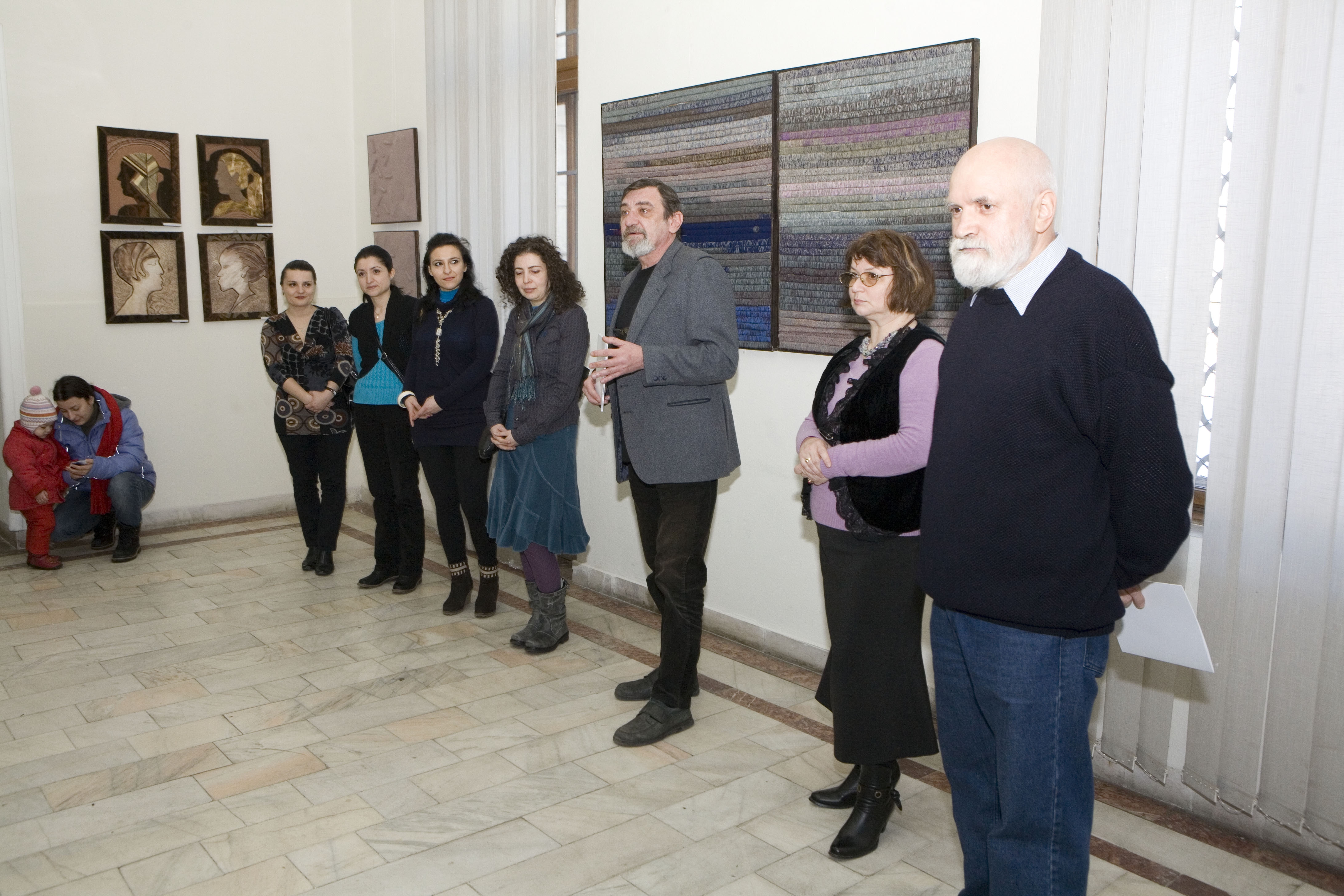 O explozie de feminitate în prag de primăvară