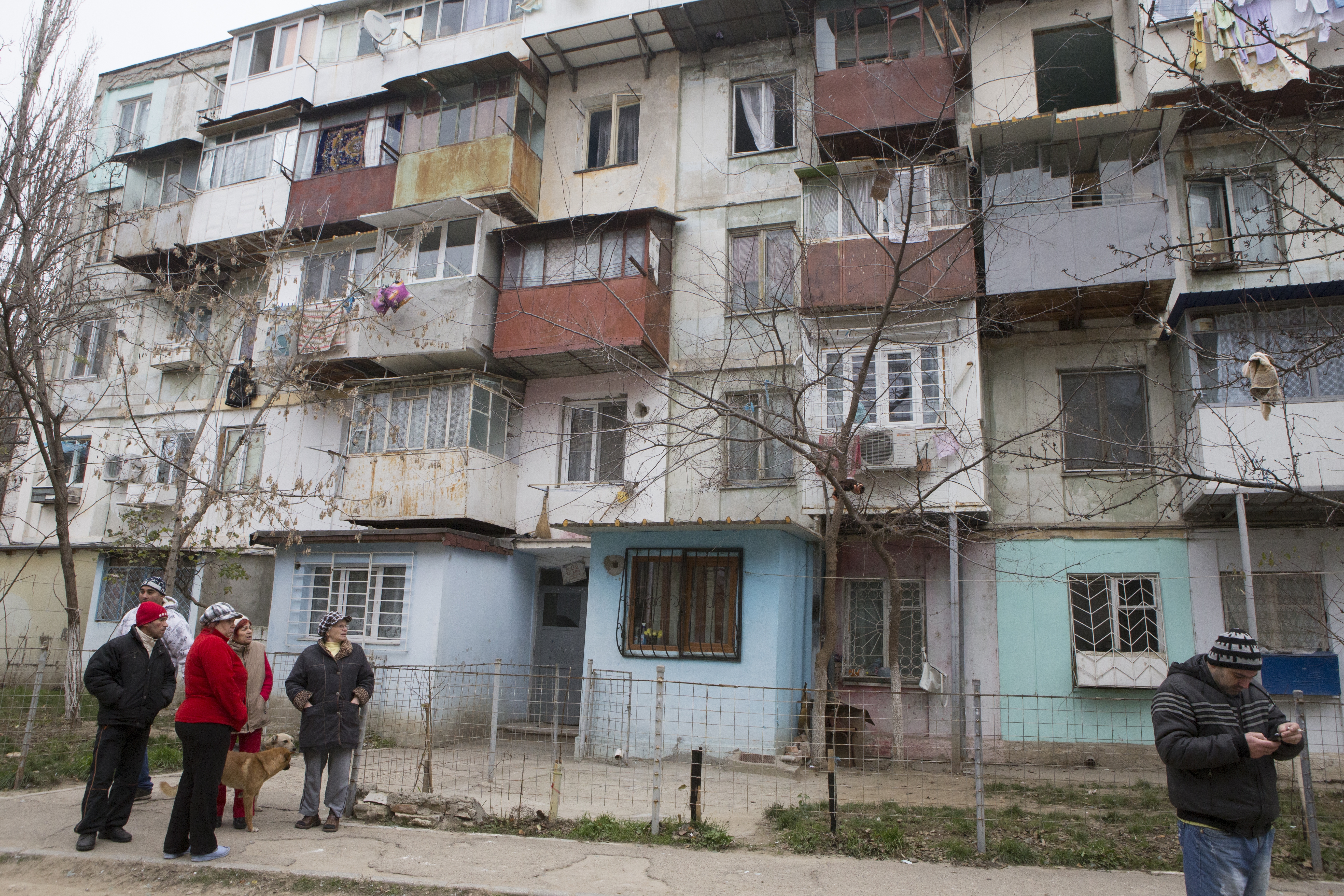 Locatarii din blocul distrus de explozie aveau datorii de 1,85 milioane de lei la întreţinere