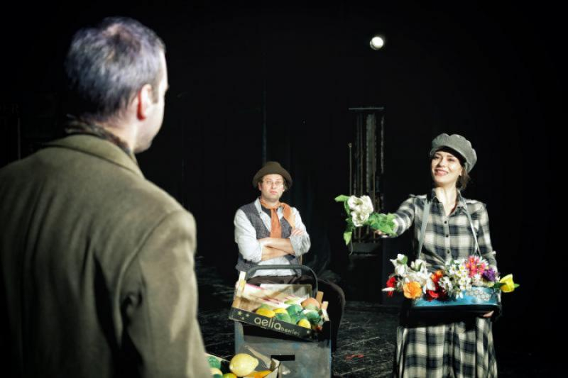 Două piese de teatru inspirate din filme, la Dramatic