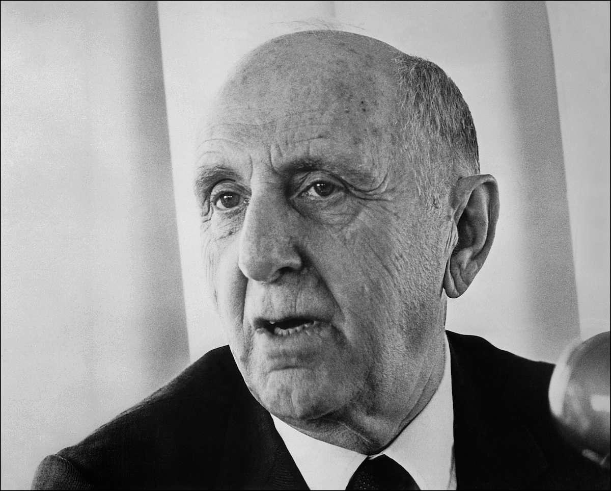 Remember. Simon Kuznets (1901-1985)