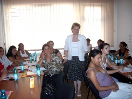 Un proiect european pentru comunităţile rome din judeţ