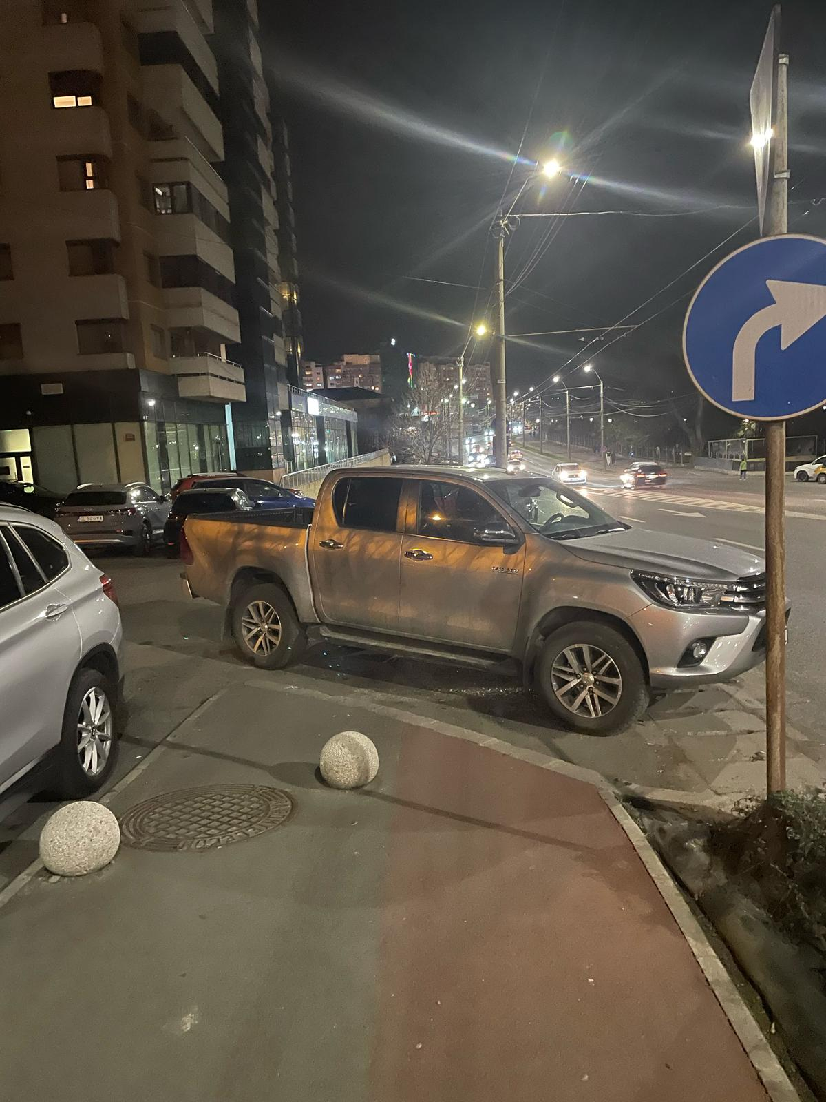 Parcatul aiurea - sport naţional la Galaţi