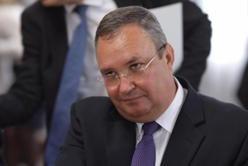 Telefonul lui Ciucă are căsuță consoană