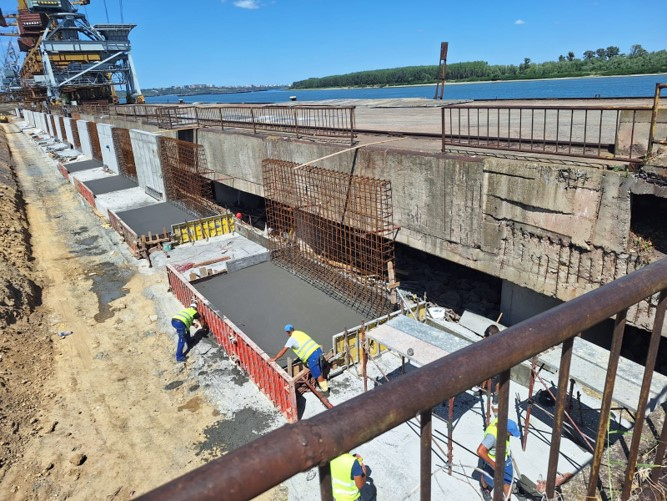 Portul Mineralier, în amplu proces de modernizare, până la mijlocul lui 2025