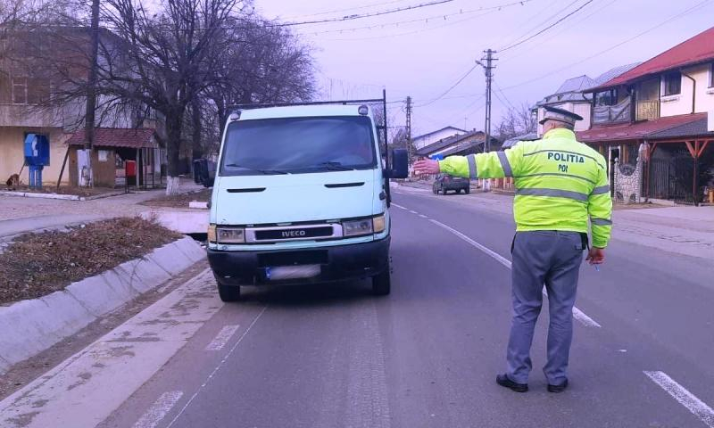 Suspendarea permisului nu l-a oprit