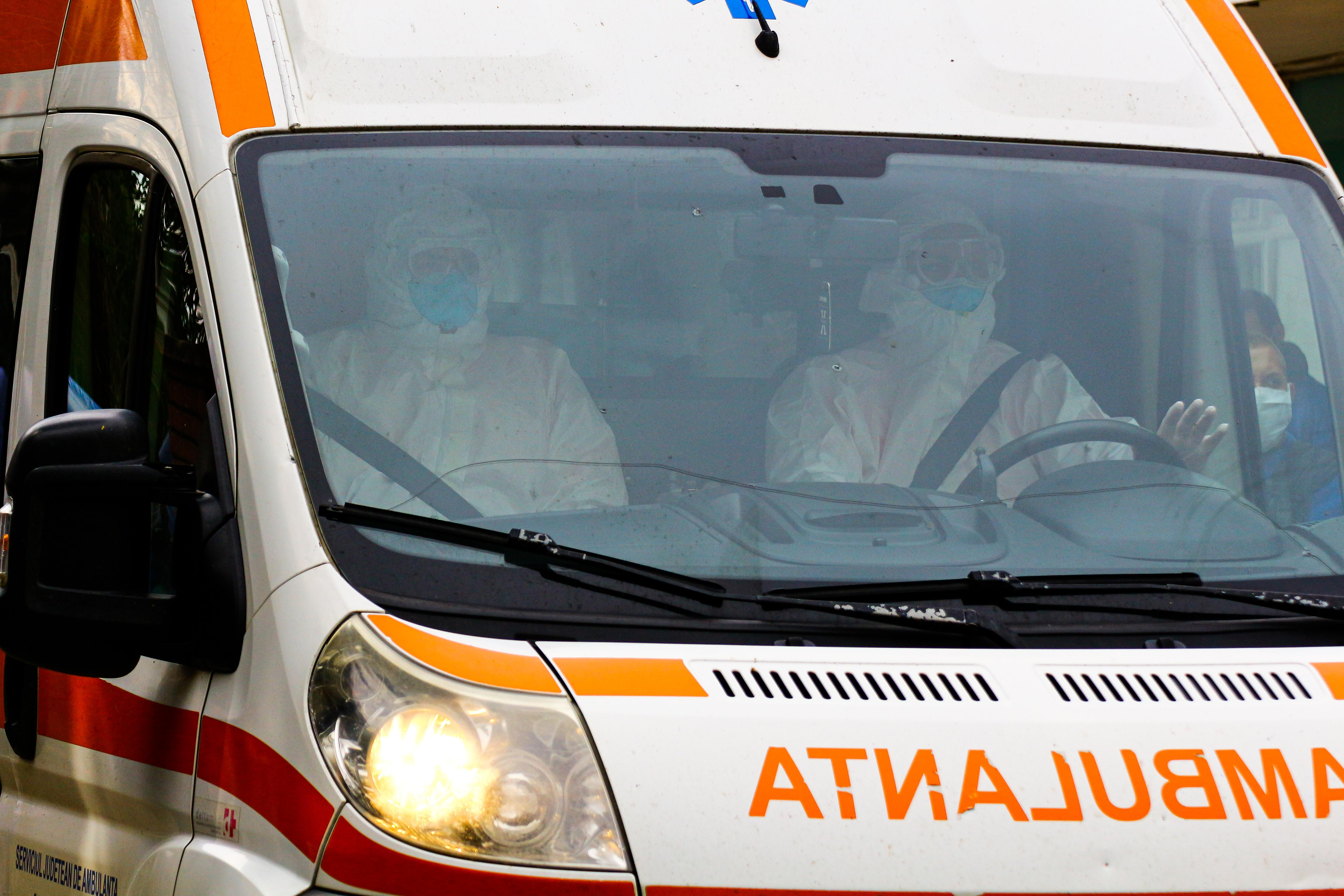 Coronavirusul face în continuare ravagii. 54 de cazuri noi de infectare în ultimele 24 de ore