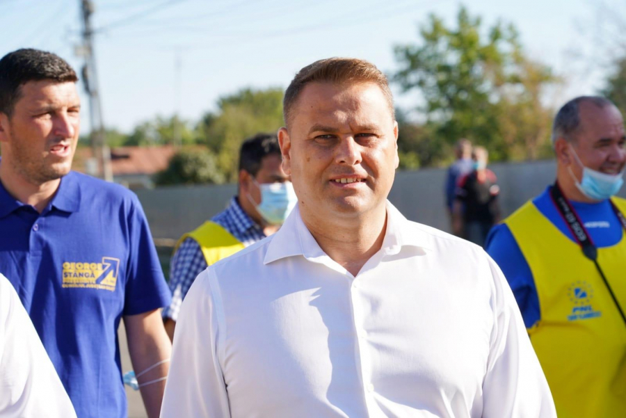 Reacţiile liderilor politici gălăţeni, după alegerile locale: PNL