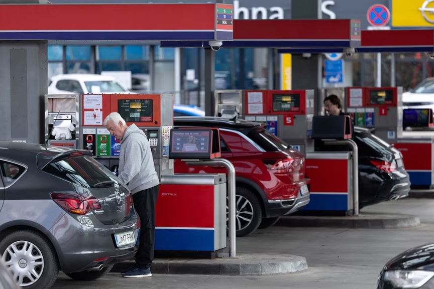 Slovenia restricționează vânzările de carburanți