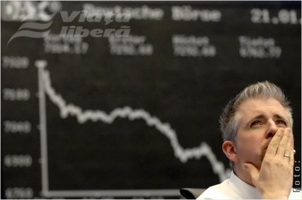 Criza ciuruieşte puşculiţele gălăţenilor