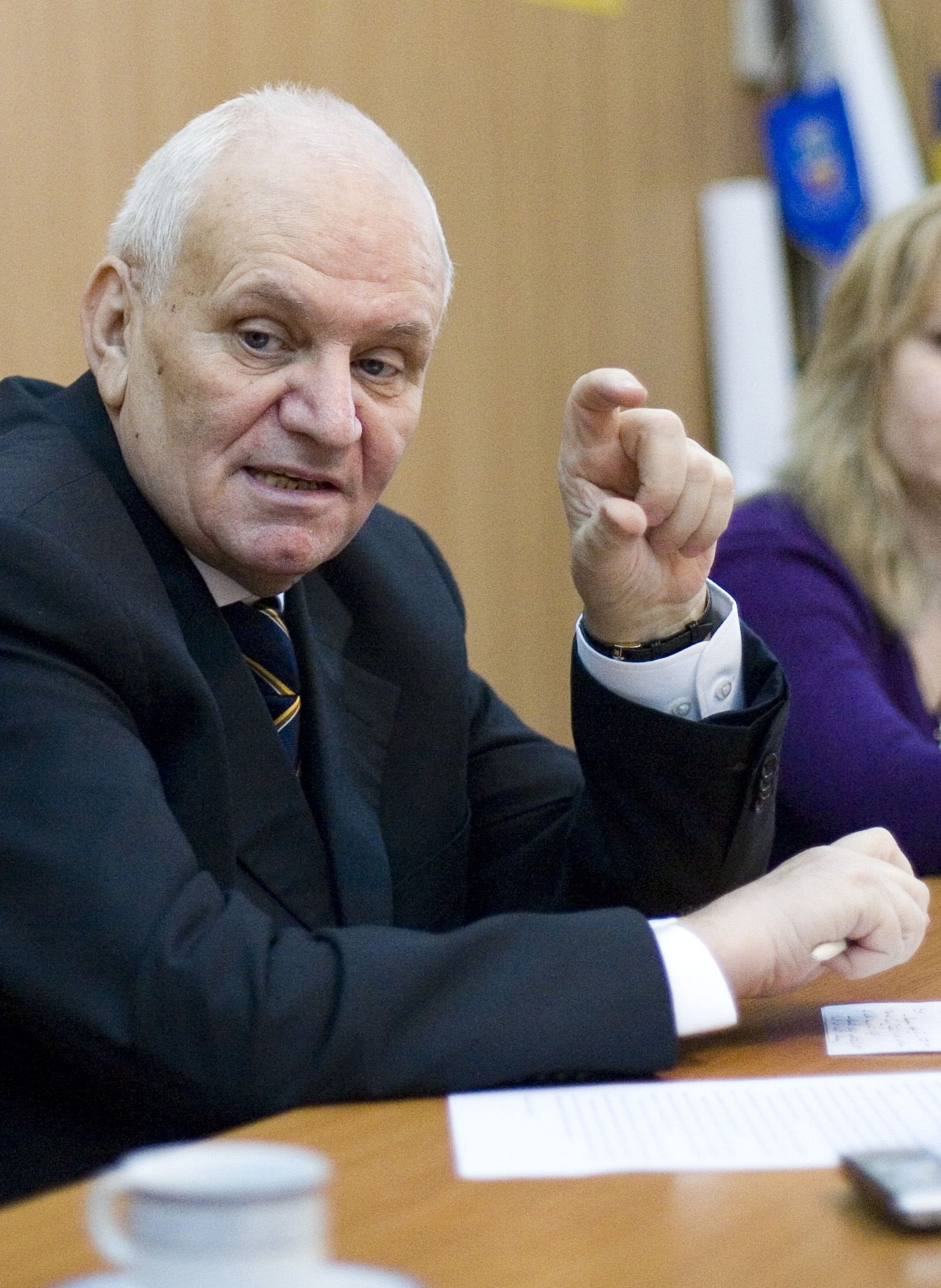 Primarul Dumitru Nicolae - despre războiul rece al căldurii „Miza este electorală” 