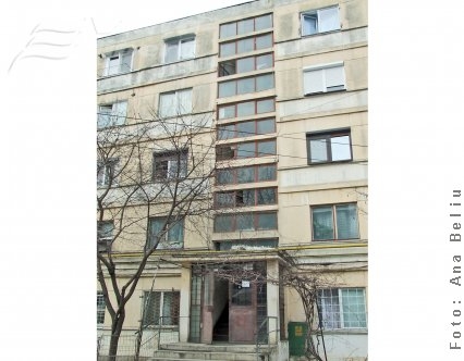 A alunecat spre moarte, prin fereastră 