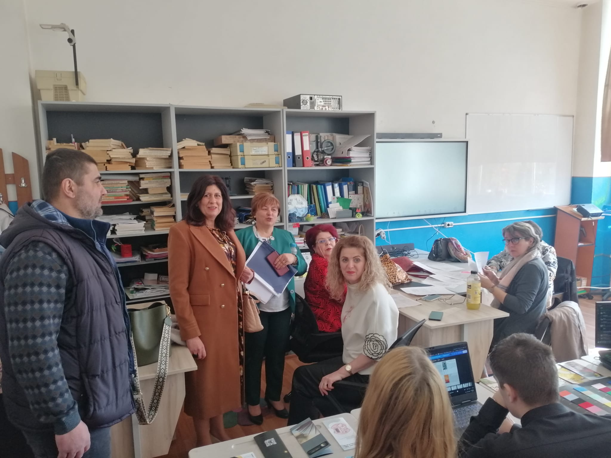 Astăzi, firme de exercițiu ale elevilor, mâine, afaceri de succes ale Galaţiului