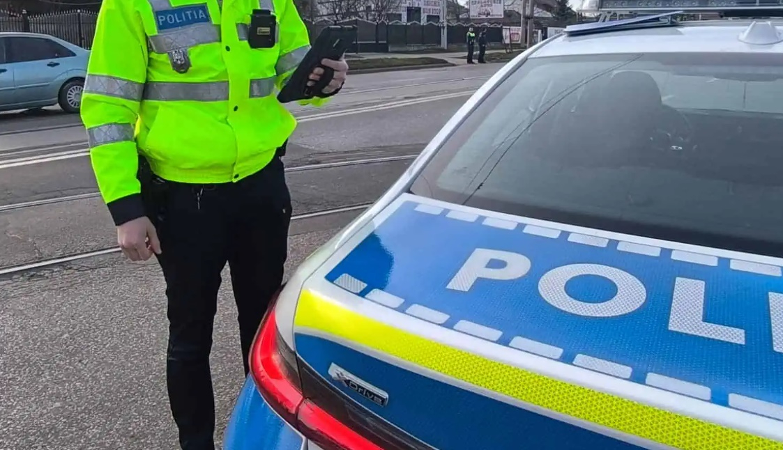 Gălăţean de 69 de ani, beat şi fără permis la volan