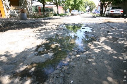 43 de străzi din Galaţi nu au canalizare