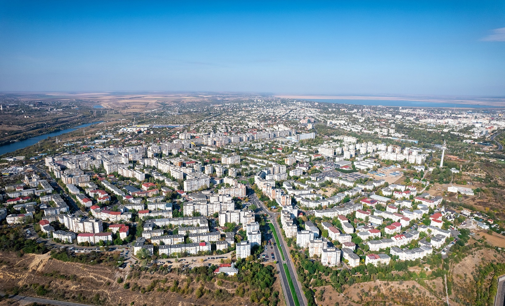 Galațiul, prea departe de marii investitori. Mai degrabă izolare decât poziție strategică