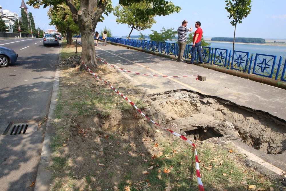 FOTO/ O NOUĂ SURPARE pe Faleza Superioară
