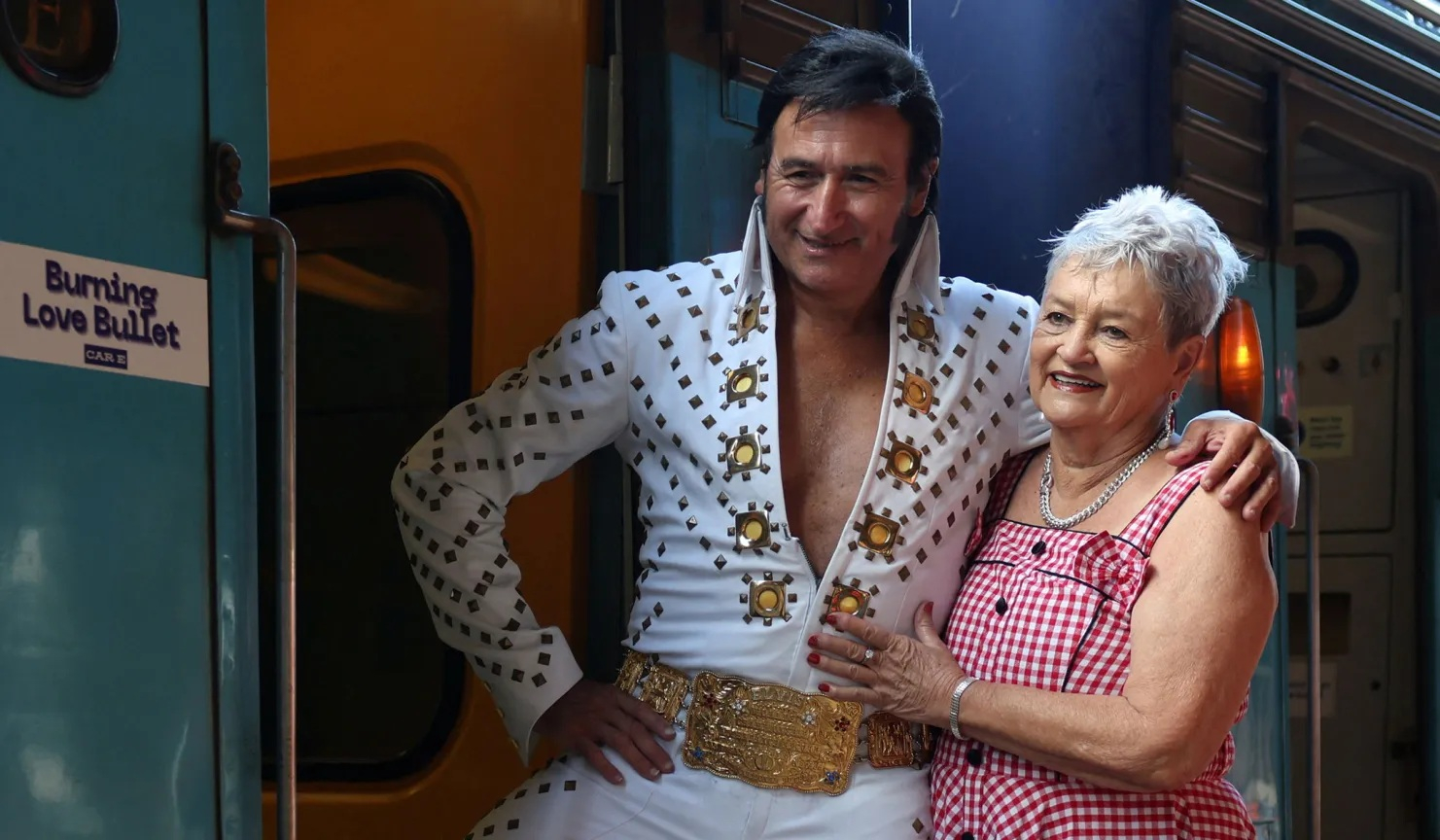 Trenul tematic „Elvis Presley”