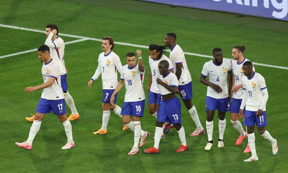 EURO 2024. Vedetele Franţei au învins Austria printr-un autogol