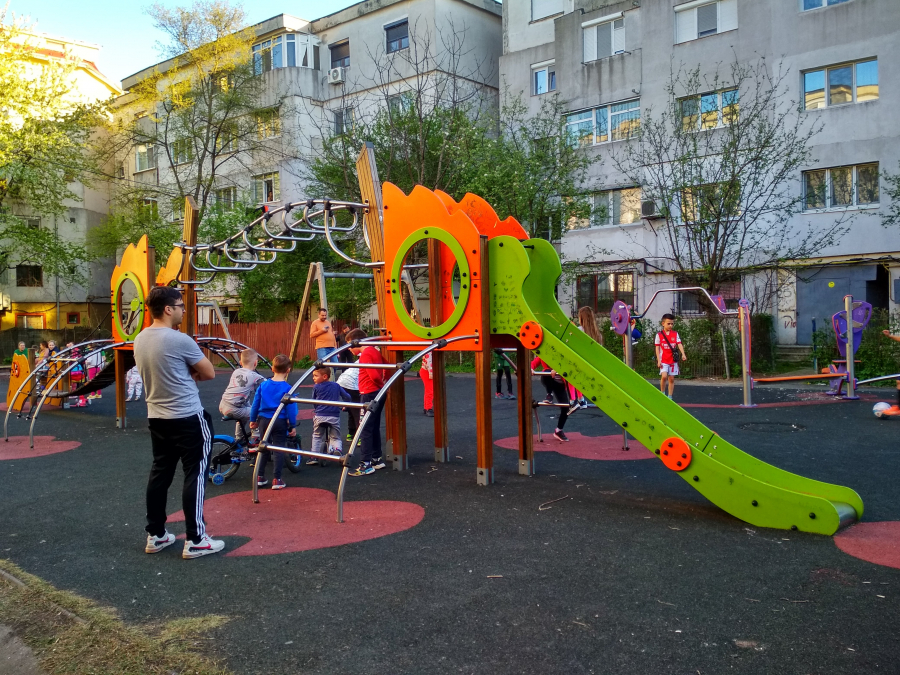 Peste 72 milioane de lei pentru gălățenii aflaţi în concediu de creștere a copilului