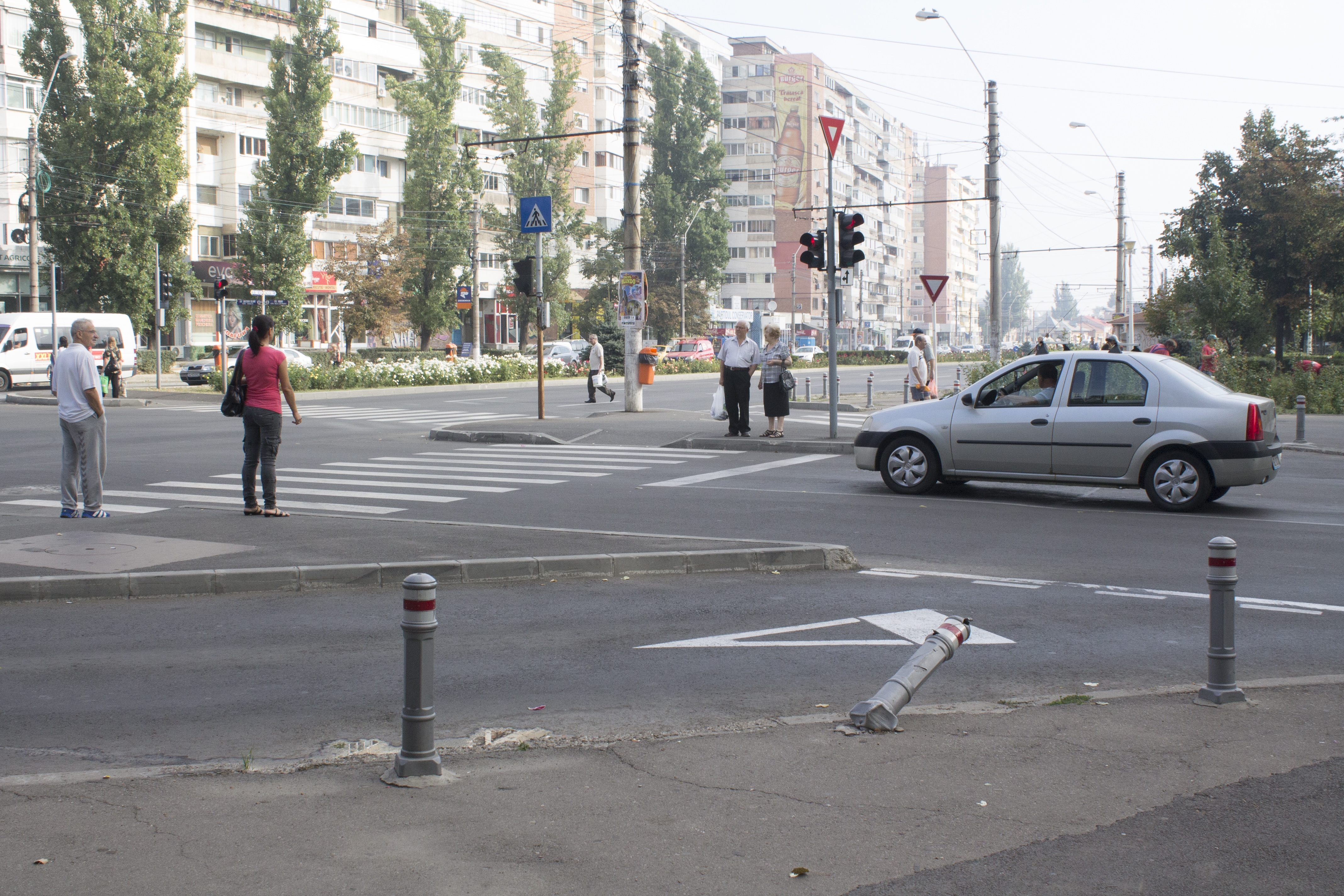 "Undă verde" pe străzile Galaţiului: Primăria va monta SEMAFOARE INTELIGENTE