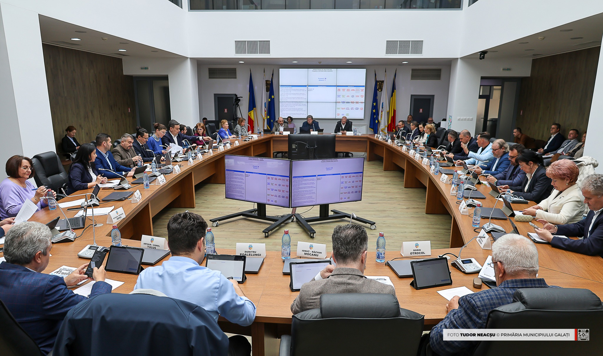 Tarife mai mari și glume (mai) proaste în ședința Consiliului Local