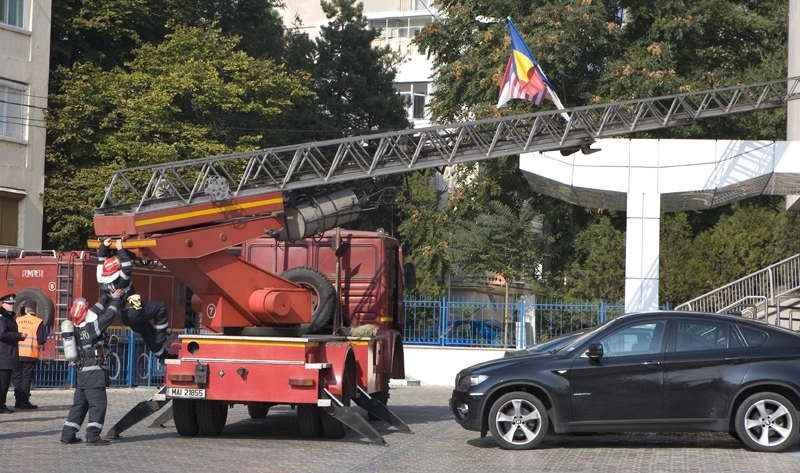 "Atentat terorist" la hotelul „Vega”