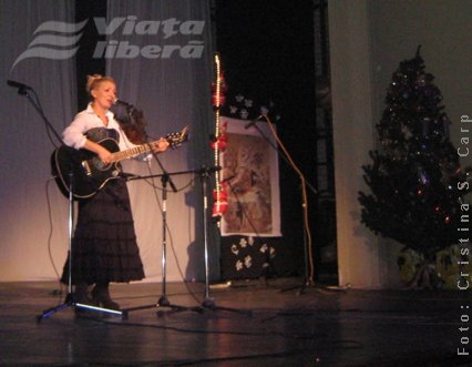 Colinde pe o zăpadă ca-n poveşti