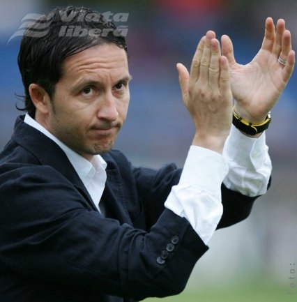 Meme îl laudă pe Stan!