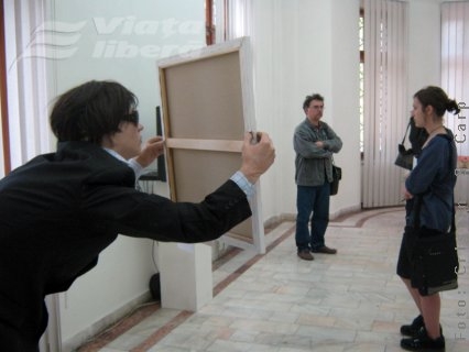 Polonezii taie-n carne vie de artist