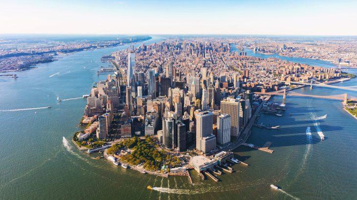 Trei mari companii petroliere, date în judecată pentru schimbările climatice