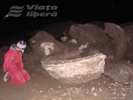 Furt la comandă din Combinat?