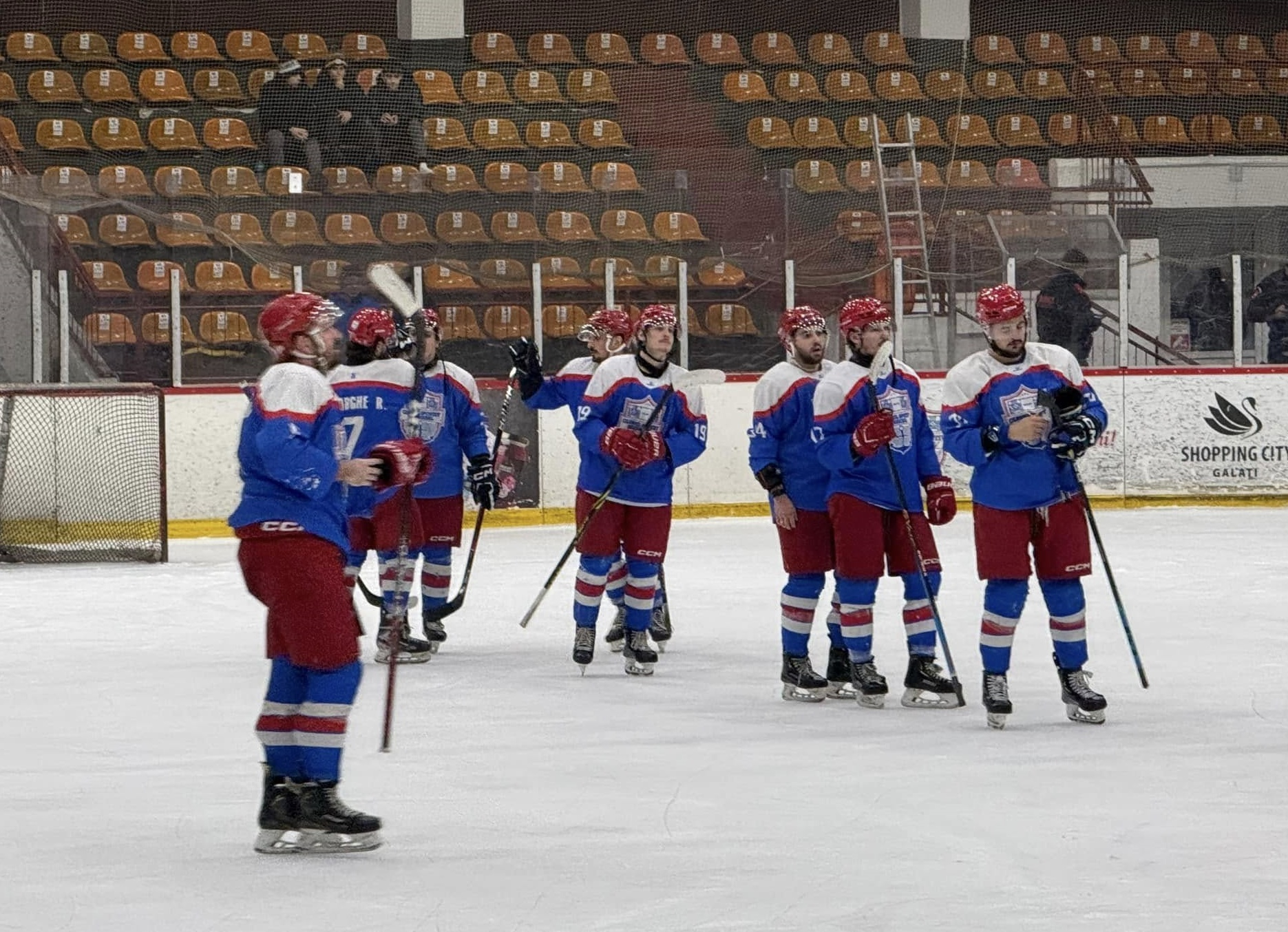 Ne apropiem de finalul sezonului de hochei. Din sportul gălățean