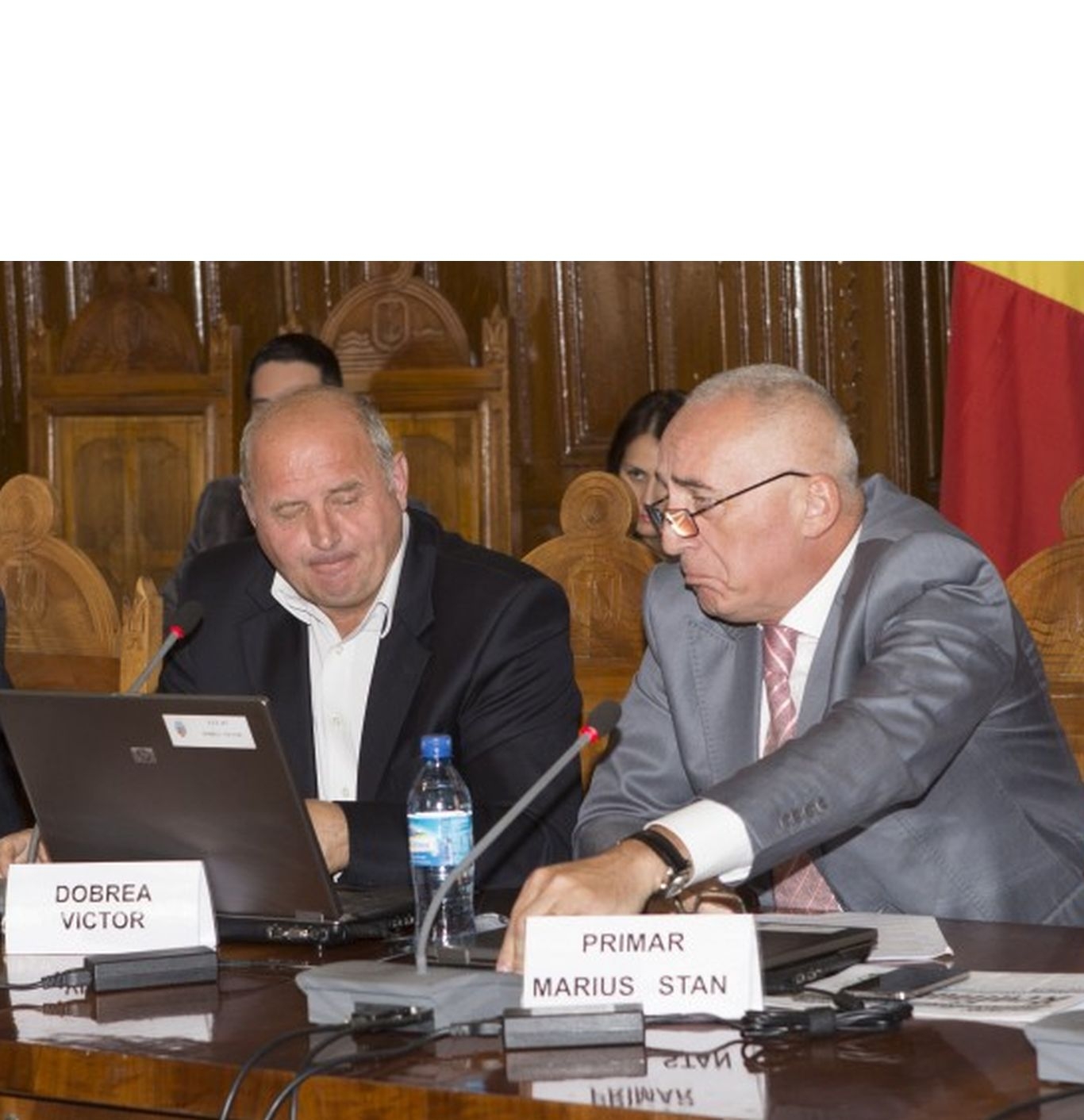 Primăria habar n-are ce PROPRIETĂŢI deţine. BABILONIA IMOBILIARĂ din scriptele administraţiei locale