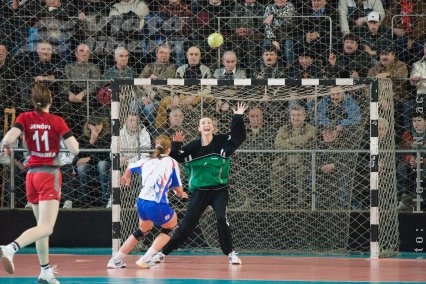 Handbaliştii de la CSU Galaţi, debut în Divizia A