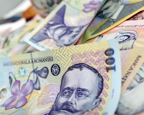 Cu banii la vedere - Conturile gălăţenilor, ceva mai pline